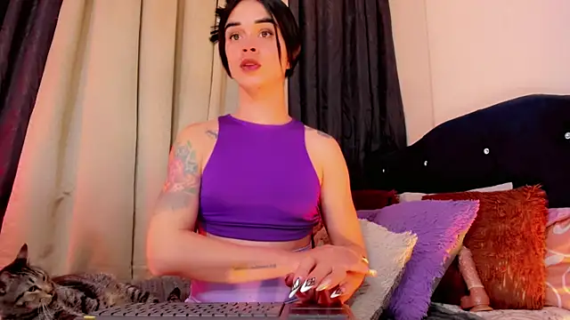 lesly xx online show from 5, 7, 2026