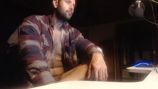 Snapshot of cashmasterzobistone chatting on 13, 3, 2025 cashmasterzobistone online show from 13, 3, 2025