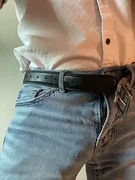 Stratus3031 online show from 12, 12, 2024