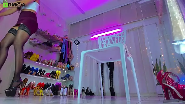 kendrarioss online show from 10, 9, 2025