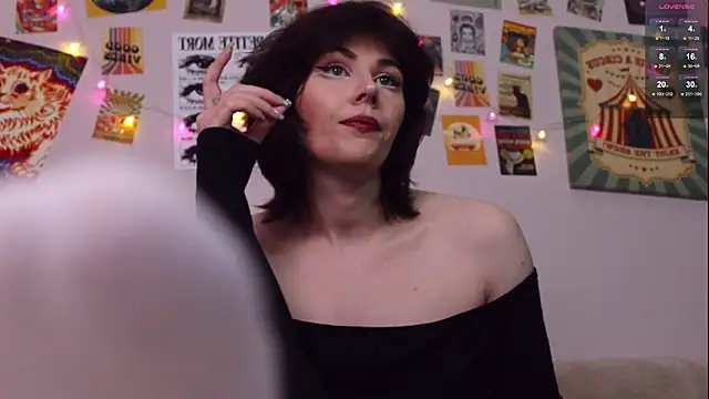 Luna Blake online show from 26, 3, 2026