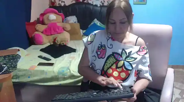 milfeddy  online show from 15, 2, 2025