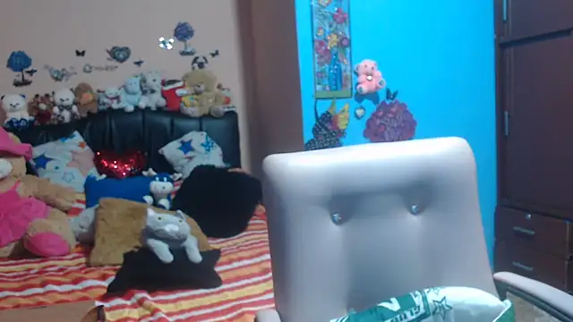 milfeddy  online show from 8, 3, 2025