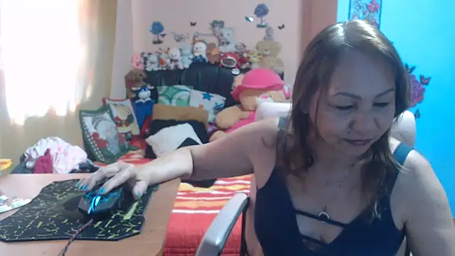 milfeddy  online show from 3, 11, 2025