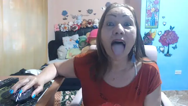Snapshot of milfeddy_ chatting on 22, 4, 2026 milfeddy online show from 22, 4, 2026