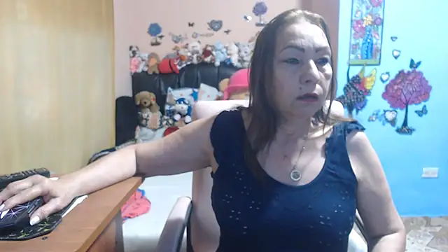 Snapshot of milfeddy_ chatting on 6, 5, 2026 milfeddy online show from 6, 5, 2026