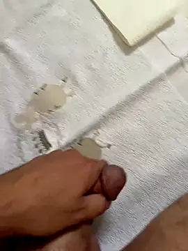 Snapshot of KielerMen chatting on 16, 9, 2025 KielerMen online show from 16, 9, 2025