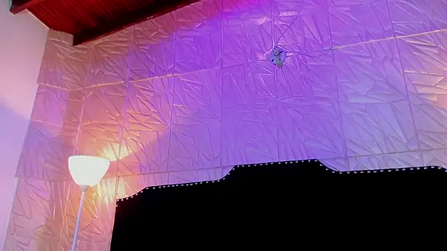 Snapshot of JennyRouse01 chatting on 4, 4, 2026 JennyRouse01 online show from 4, 4, 2026