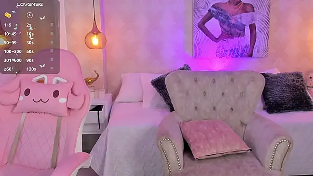 LITTLE-VIVI online show from 10, 1, 2025