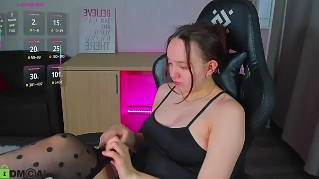 Fera1 Berry online show from 4, 3, 2026