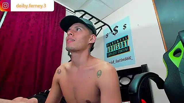 Snapshot of davidlatin66 chatting on 21, 3, 2025 davidlatin66 online show from 21, 3, 2025