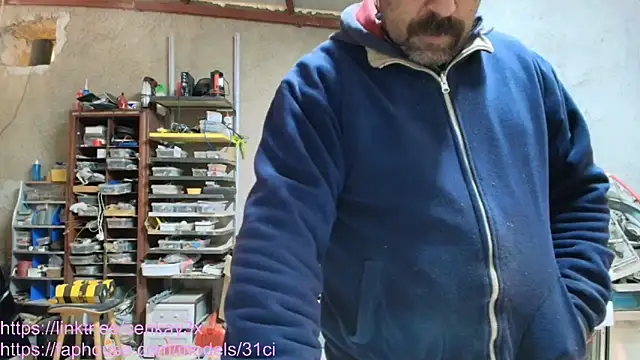 masculine bear daddy online show from 22, 12, 2025