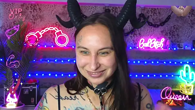 Snapshot of Cool_Freak_ chatting on 5, 6, 2026 Cool Freak online show from 5, 6, 2026