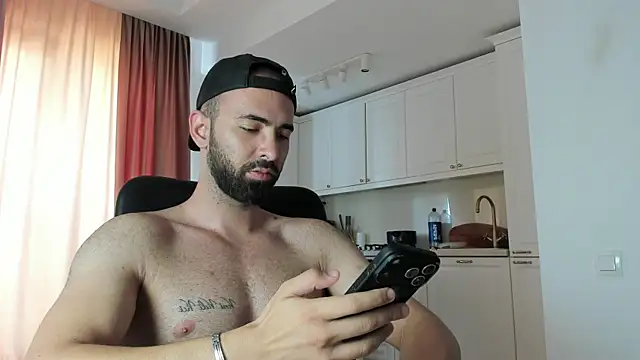 MichaelMasterss online show from 17, 7, 2026