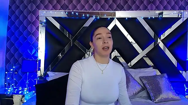 victoriaa lee  online show from 2, 2, 2026