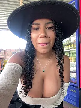 serena willow online show from 18, 11, 2025