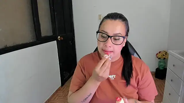 Snapshot of smile_sweetpao chatting on 22, 10, 2025 smile sweetpao online show from 22, 10, 2025