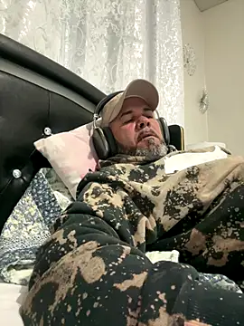 Cristian-Brayan online show from 18, 10, 2025