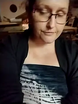 MissMagicMushroom online show from 19, 12, 2024