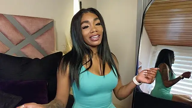 emely brandon online show from 17, 3, 2025