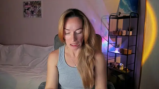 RebeccaMartinez online show from 5, 10, 2025