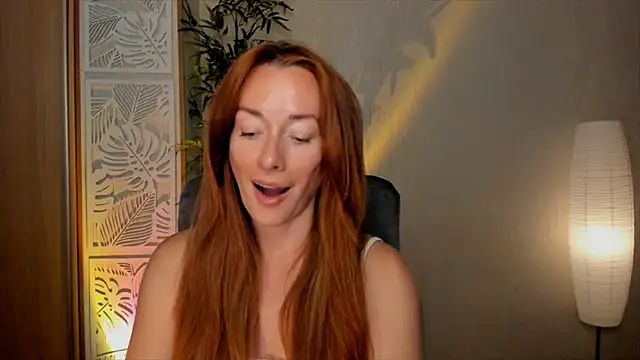 Snapshot of RebeccaMartinez chatting on 15, 6, 2026 RebeccaMartinez online show from 15, 6, 2026