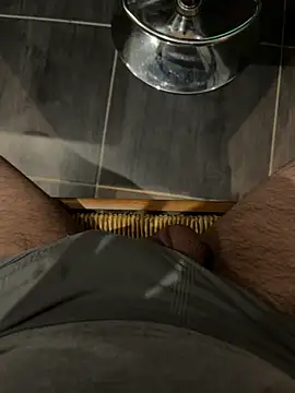 Snapshot of mattexhibe chatting on 19, 12, 2025 mattexhibe online show from 19, 12, 2025