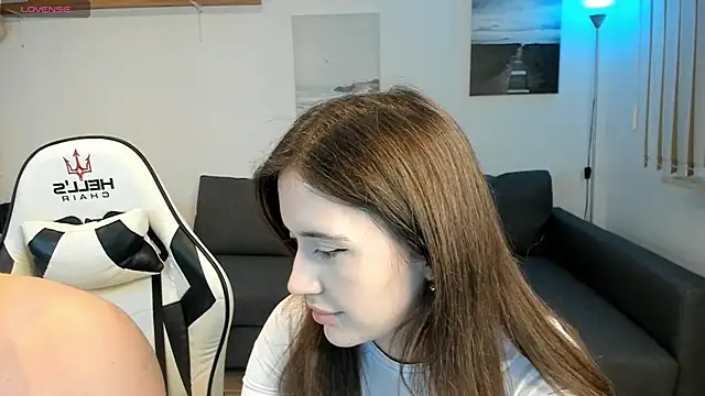 PollyFlame online show from 31, 1, 2025