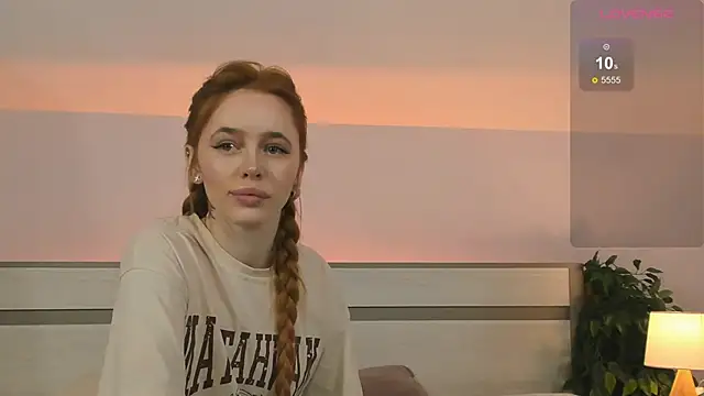 Phoenix Margo online show from 13, 10, 2025