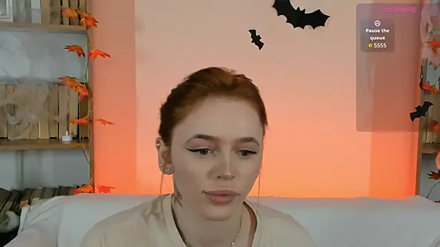 Phoenix Margo online show from 29, 10, 2025