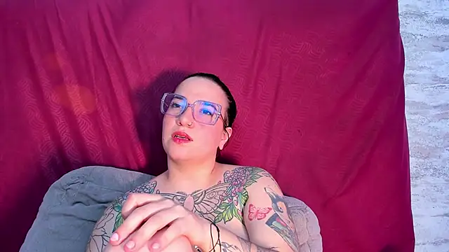 Snapshot of DEVA_BLUE_ chatting on 16, 3, 2025 DEVA BLUE  online show from 16, 3, 2025