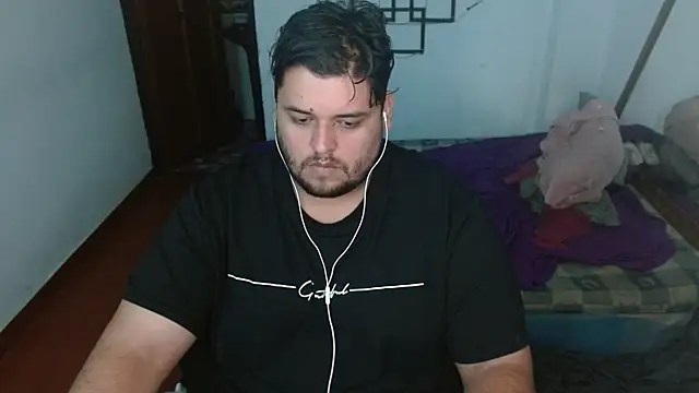 Snapshot of altairstudiosvip_ chatting on 29, 12, 2024 altairstudiosvip  online show from 29, 12, 2024