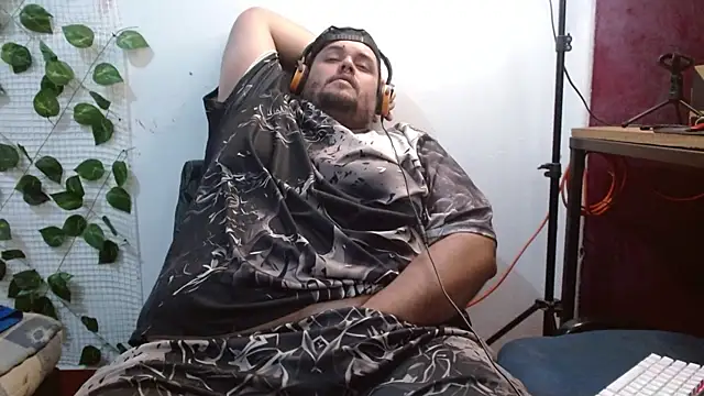 Snapshot of altairstudiosvip_ chatting on 3, 2, 2025 altairstudiosvip  online show from 3, 2, 2025