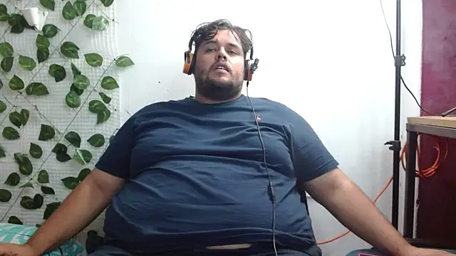 Snapshot of altairstudiosvip_ chatting on 5, 2, 2025 altairstudiosvip  online show from 5, 2, 2025