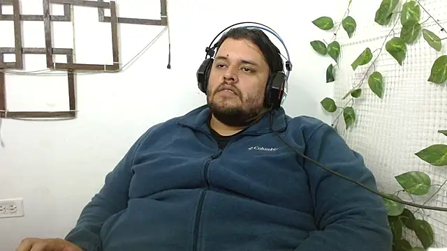 Snapshot of altairstudiosvip_ chatting on 16, 10, 2025 altairstudiosvip  online show from 16, 10, 2025