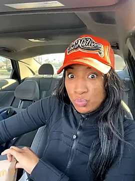 Iceblanca online show from 1, 12, 2025