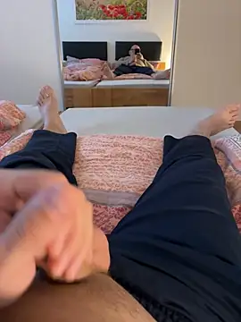 vanjbi45 online show from 2, 11, 2025