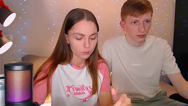 juliaanddima online show from 25, 1, 2025