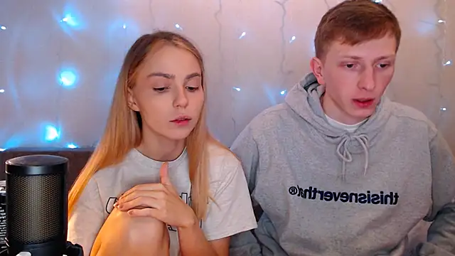 juliaanddima online show from 25, 9, 2025