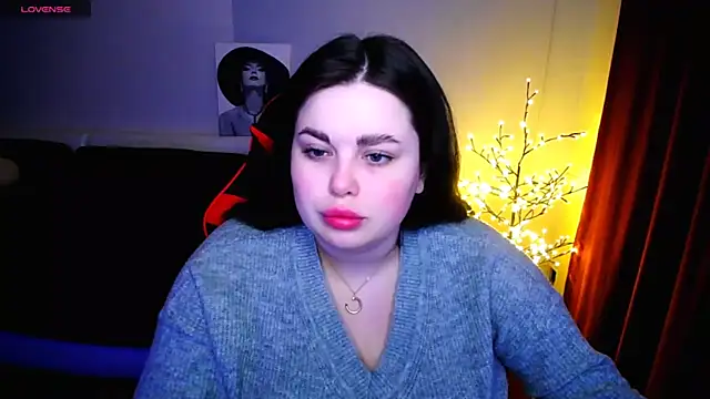 Emily Mo online show from 23, 1, 2025