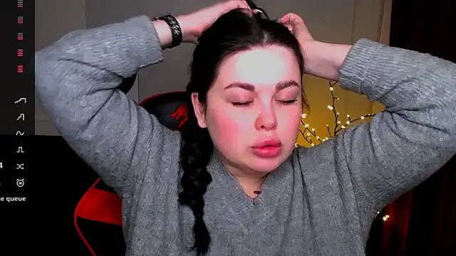 Emily Mo online show from 9, 2, 2025