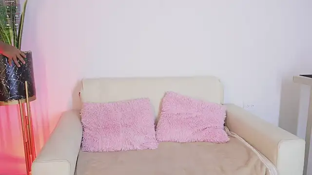 Anais aradia online show from 11, 3, 2026