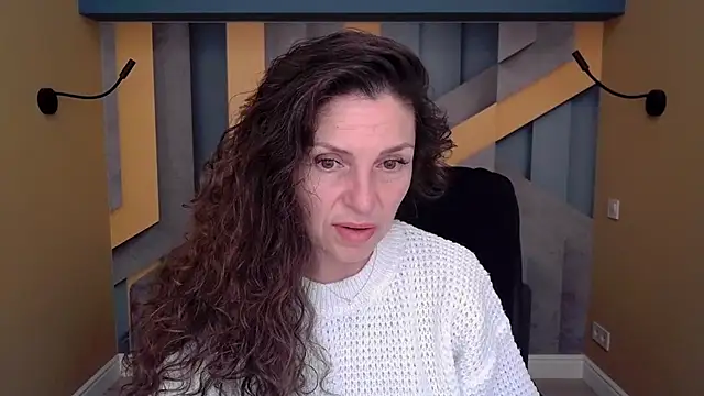 EllaLong online show from 11, 11, 2025