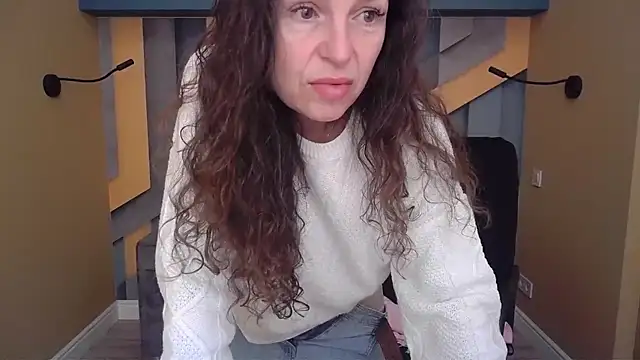 EllaLong online show from 9, 1, 2026