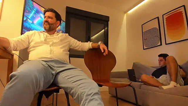 Snapshot of Maxi_TheBigDaddy chatting on 8, 12, 2024 Maxi TheBigDaddy online show from 8, 12, 2024