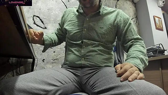 Snapshot of Maxi_TheBigDaddy chatting on 14, 9, 2025 Maxi TheBigDaddy online show from 14, 9, 2025