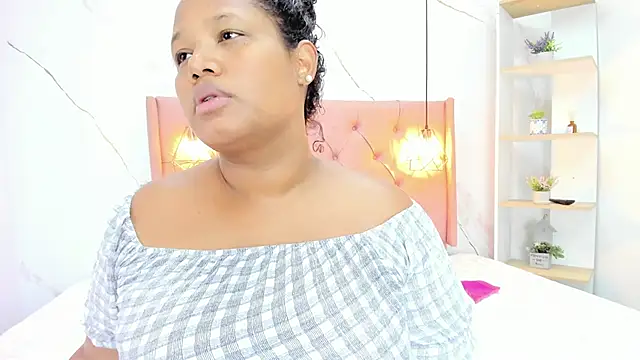 Belle Brunette online show from 20, 10, 2025