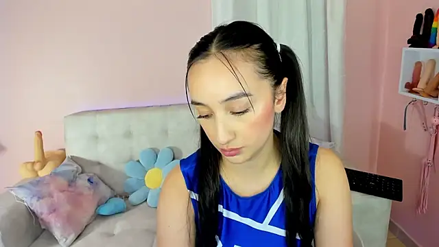 tinysara online show from 1, 3, 2025