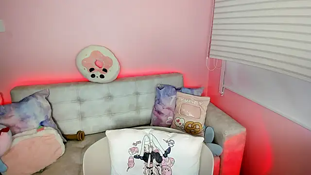 tinysara online show from 29, 5, 2026