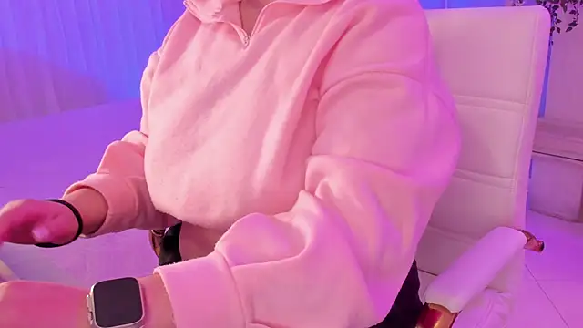 scarlet miller1 online show from 26, 11, 2025